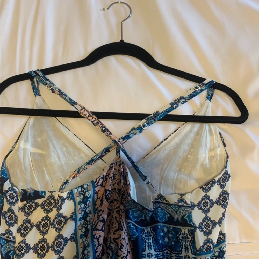 Dress - Picture 3 of 4